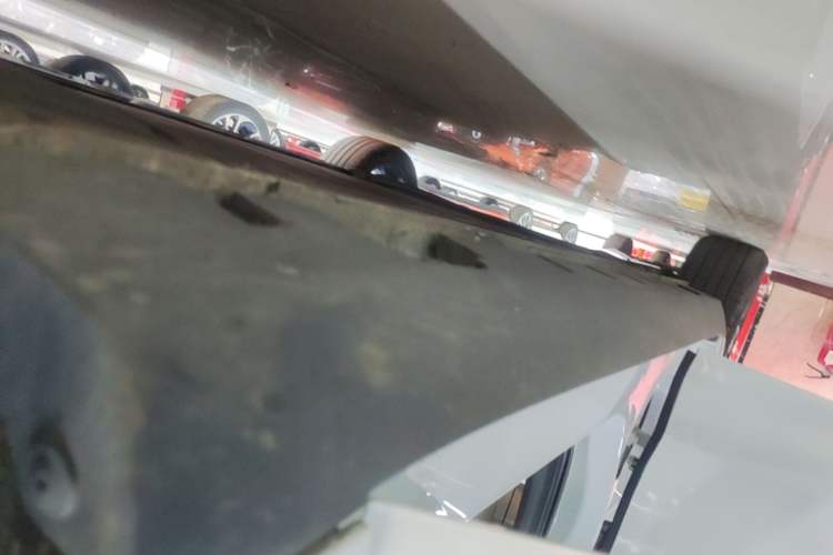 Used Roewe D7 2023 DMH 125km Excellence Edition Right Side Sill