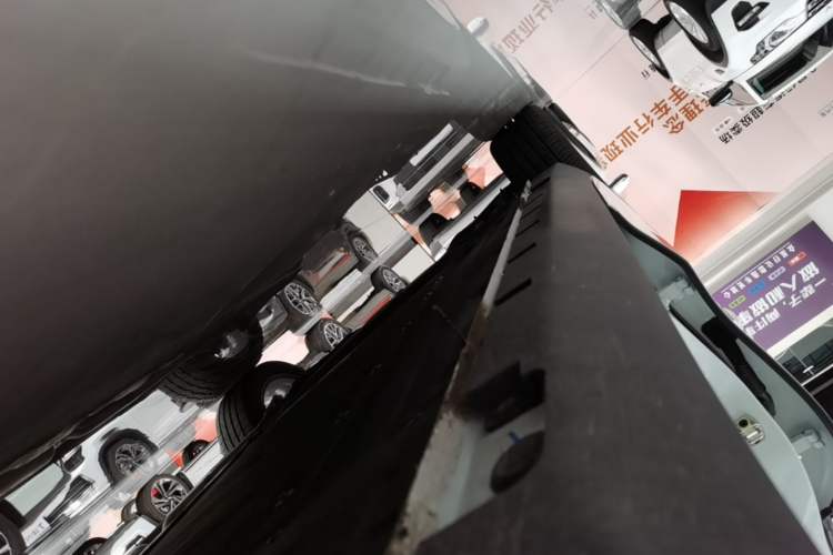 Used Roewe D7 2023 DMH 125km Superior Edition Right Side Sill