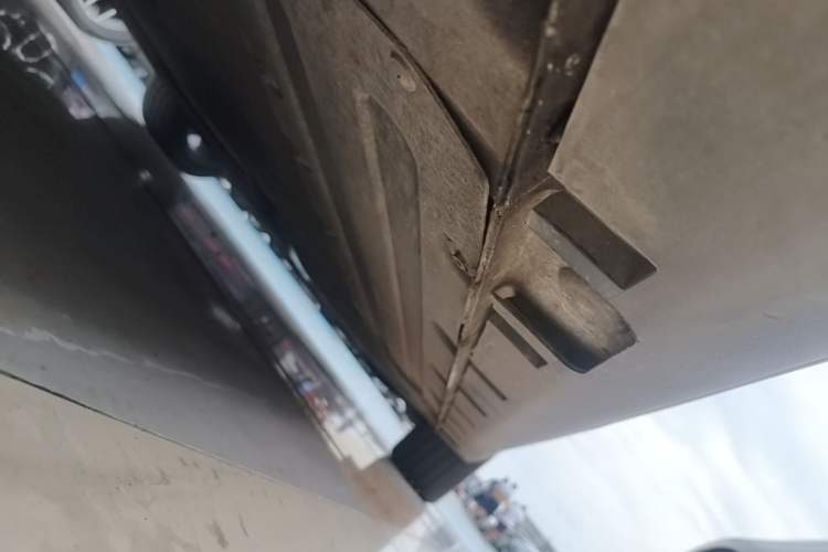 Used Roewe D7 2023 DMH 125km Superior Edition Right Side Sill