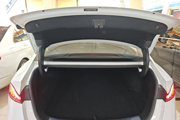 Used Roewe D7 2023 EV 510km Rear-Drive Flagship Edition Trunk