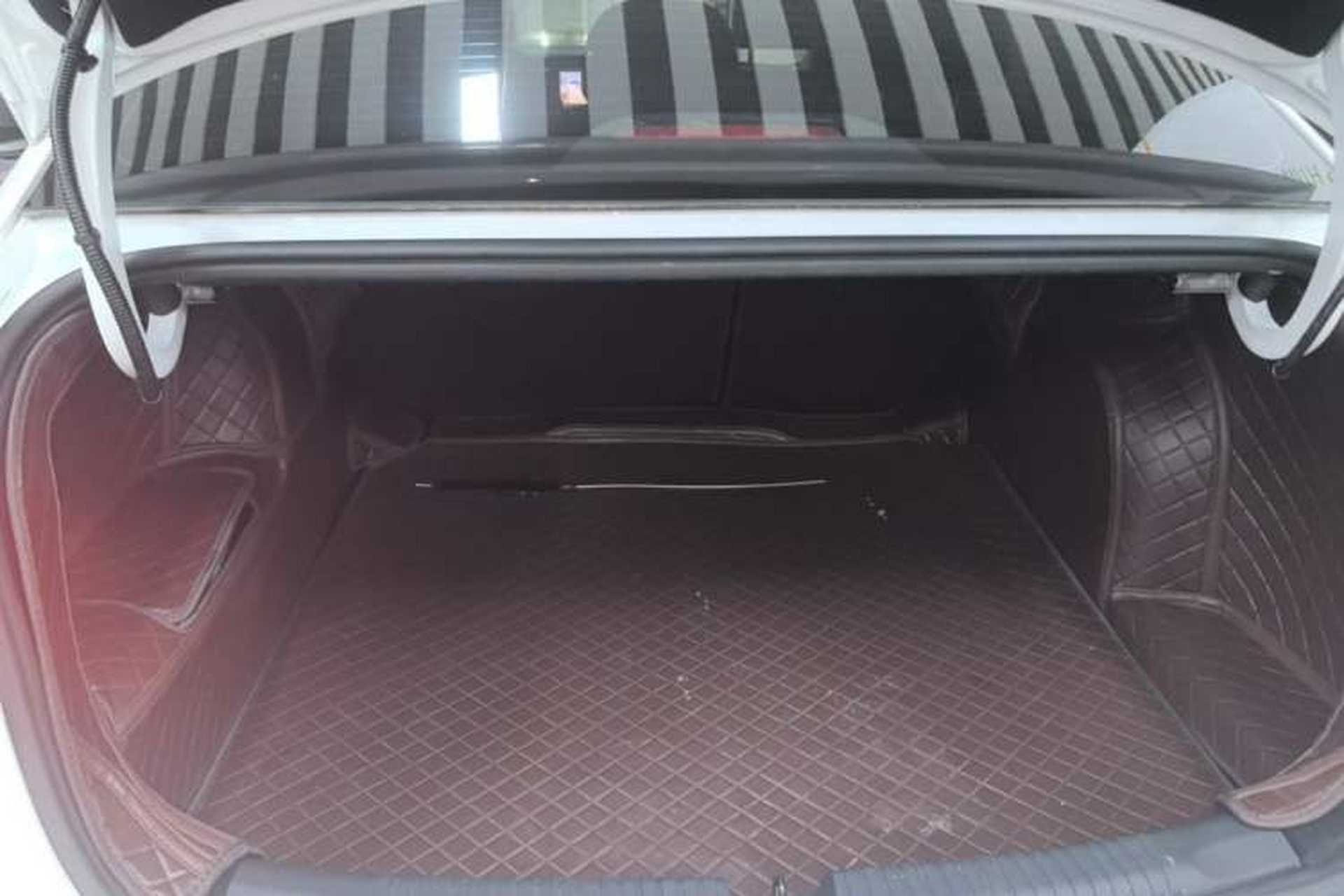 Used Roewe D7 2023 DMH 125km Superior Edition Trunk