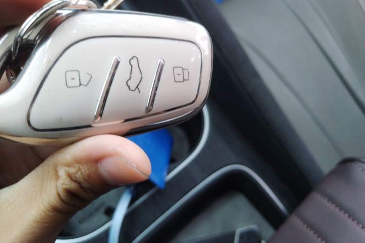 Used Roewe D7 2023 DMH 125km Excellence Edition Vehicle Key