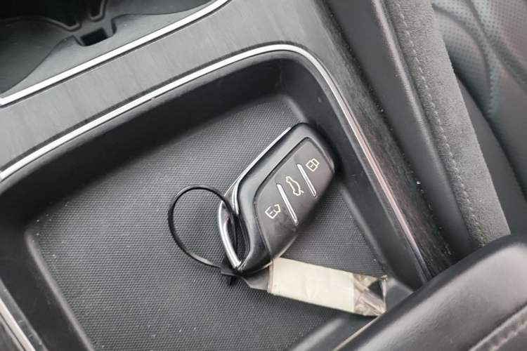 Used Roewe D7 2023 EV 510km Rear-Drive Flagship Edition Vehicle Key