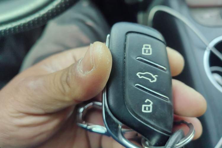 Used Roewe D7 2023 DMH 125km Superior Edition Vehicle Key