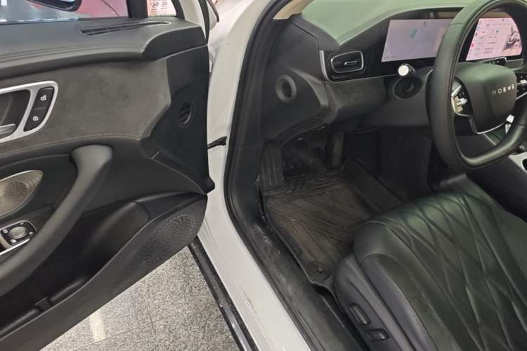 Used Roewe D7 2024 EV 510km Travel Edition Driver Seat
