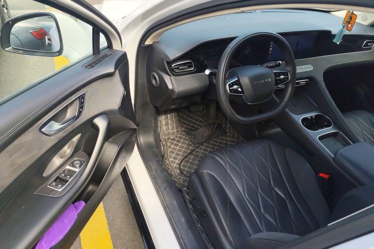 Used Roewe D7 2024 EV 510km Travel Edition Interior 3