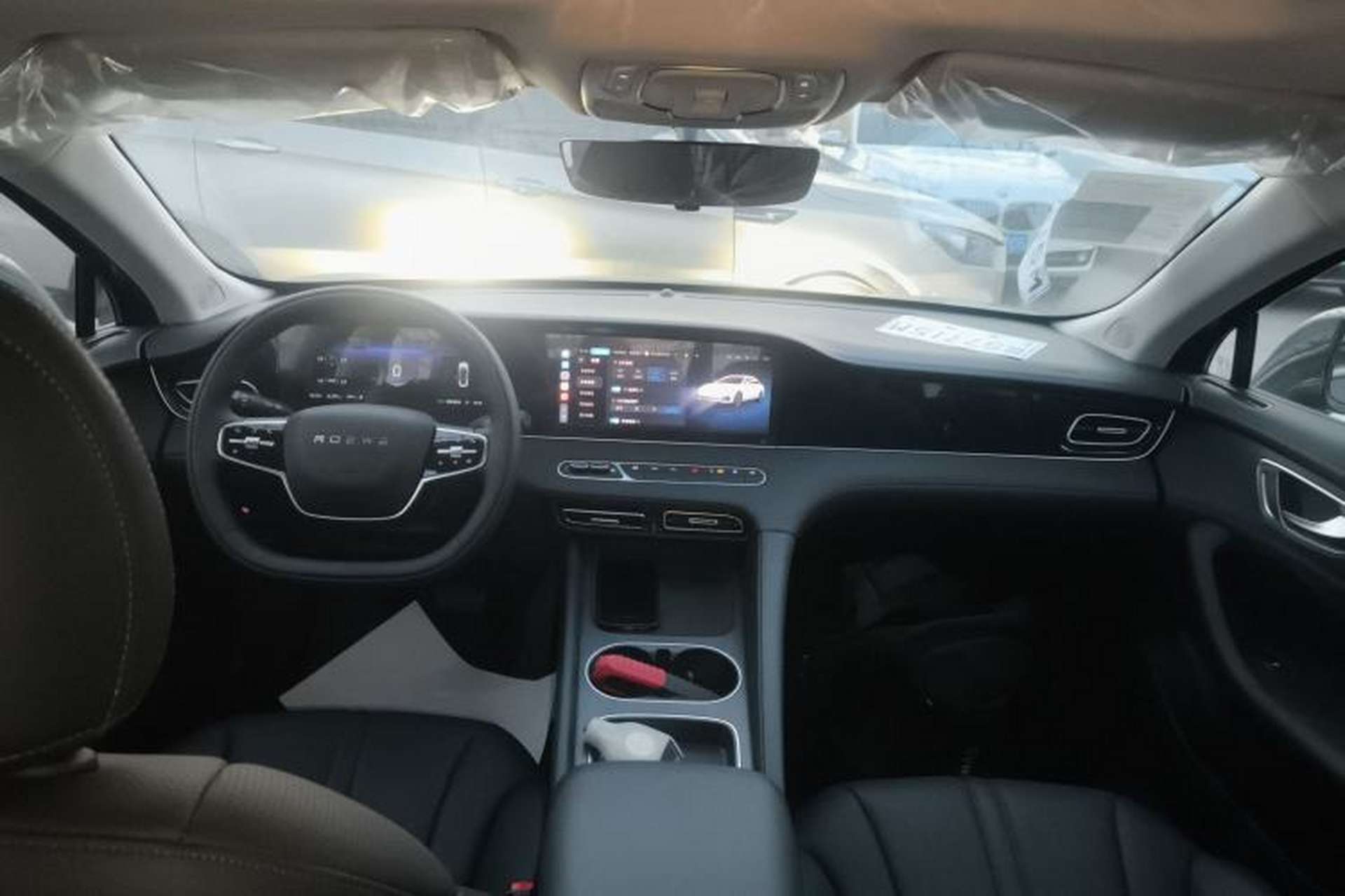 Used Roewe D7 2025 DMH 125km World Champion Edition Center Console