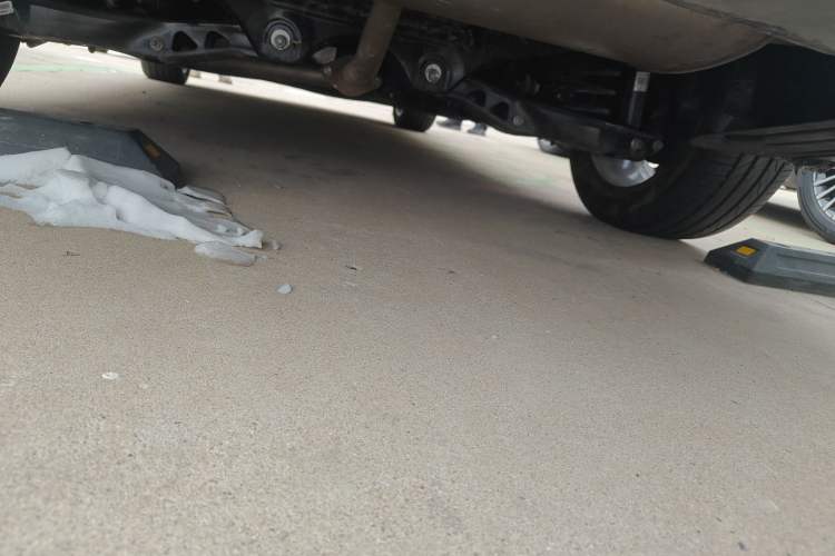 Used Roewe D7 2025 DMH 125km World Champion Excellence Edition Chassis Rear