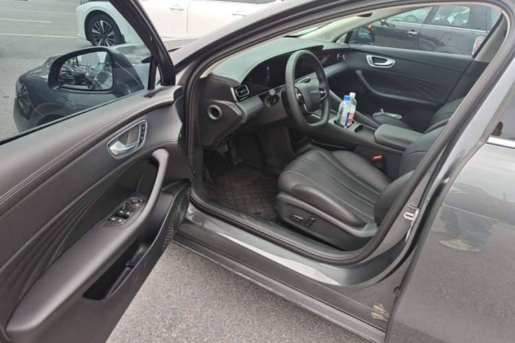 Used Roewe D7 2025 DMH 125km World Champion Edition Driver Seat