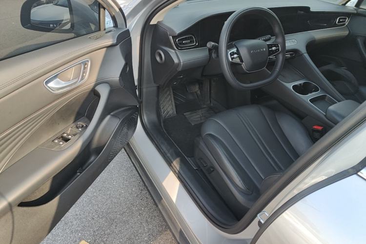 Used Roewe D7 2025 DMH 125km World Champion Edition Driver Seat