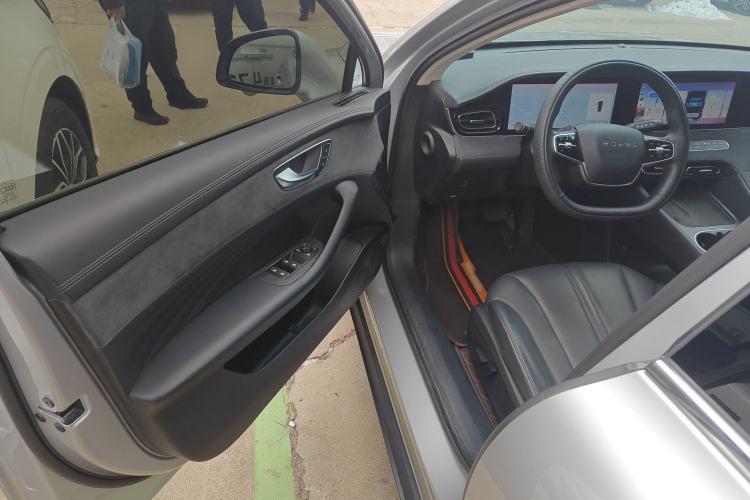 Used Roewe D7 2025 DMH 125km World Champion Excellence Edition Driver Seat