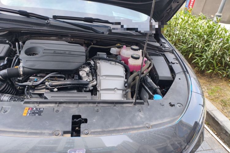 Used Roewe D7 2025 DMH 125km World Champion Edition Engine Bay Left