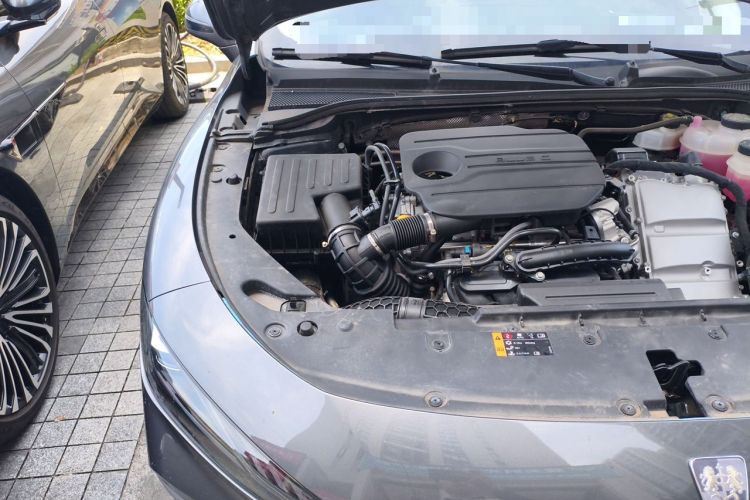 Used Roewe D7 2025 DMH 125km World Champion Edition Engine Bay Right