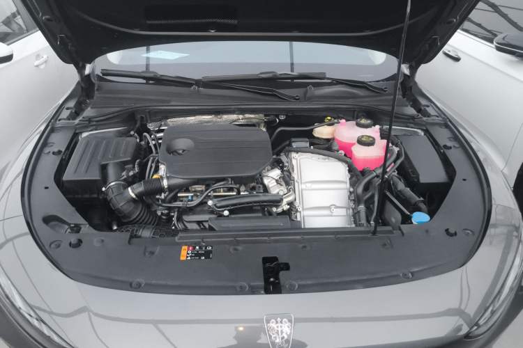 Used Roewe D7 2025 DMH 125km World Champion Edition Engine Bay