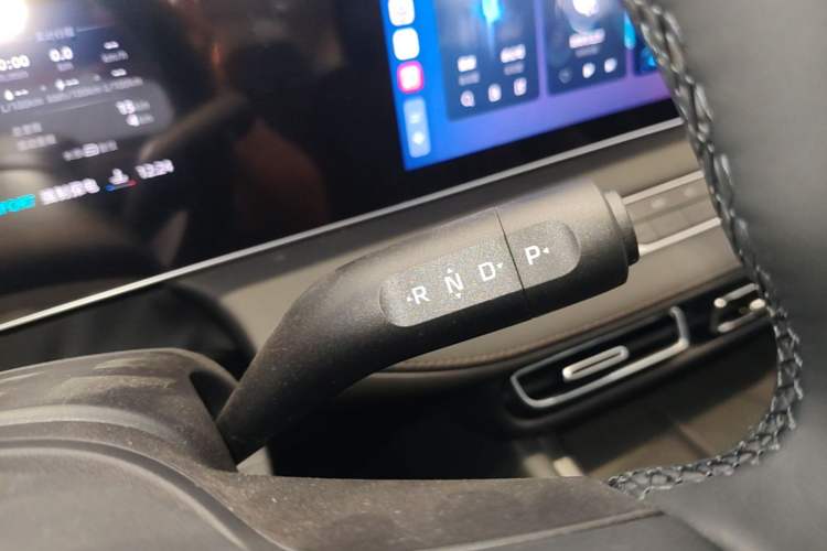 Used Roewe D7 2025 DMH 125km World Champion Edition Gear Lever