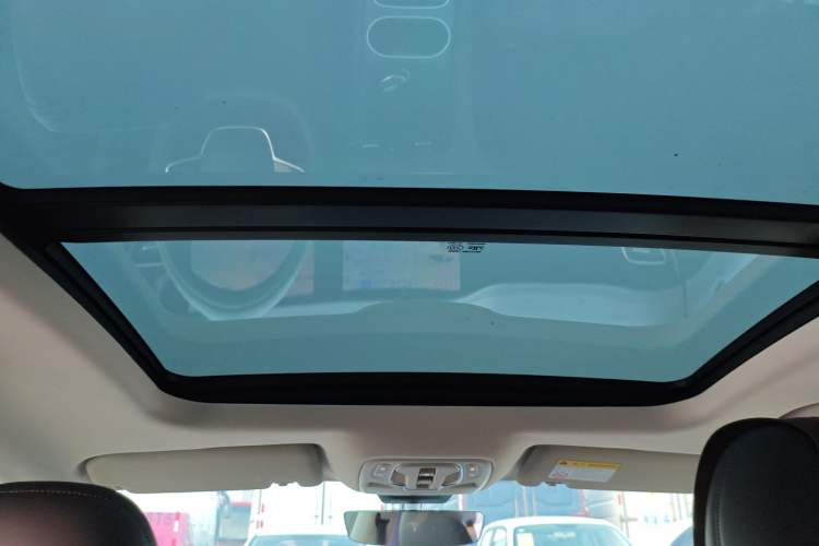 Used Roewe D7 2025 DMH 125km World Champion Excellence Edition Headliner