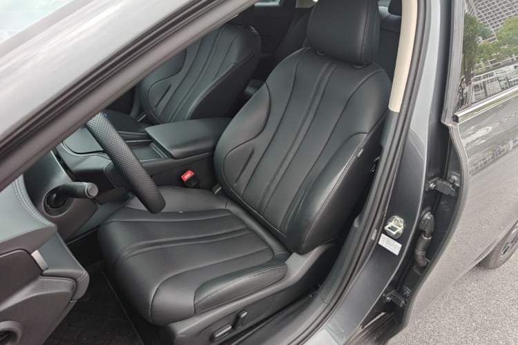 Used Roewe D7 2025 DMH 125km World Champion Edition Left Front Seat