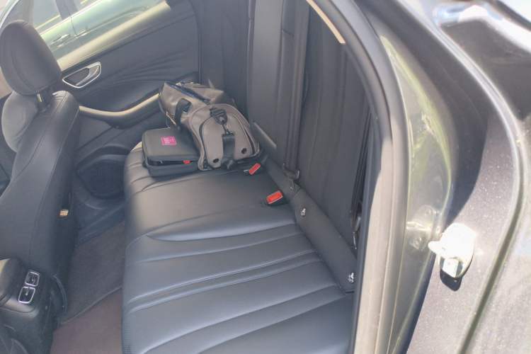 Used Roewe D7 2025 DMH 125km World Champion Edition Left Rear Seat