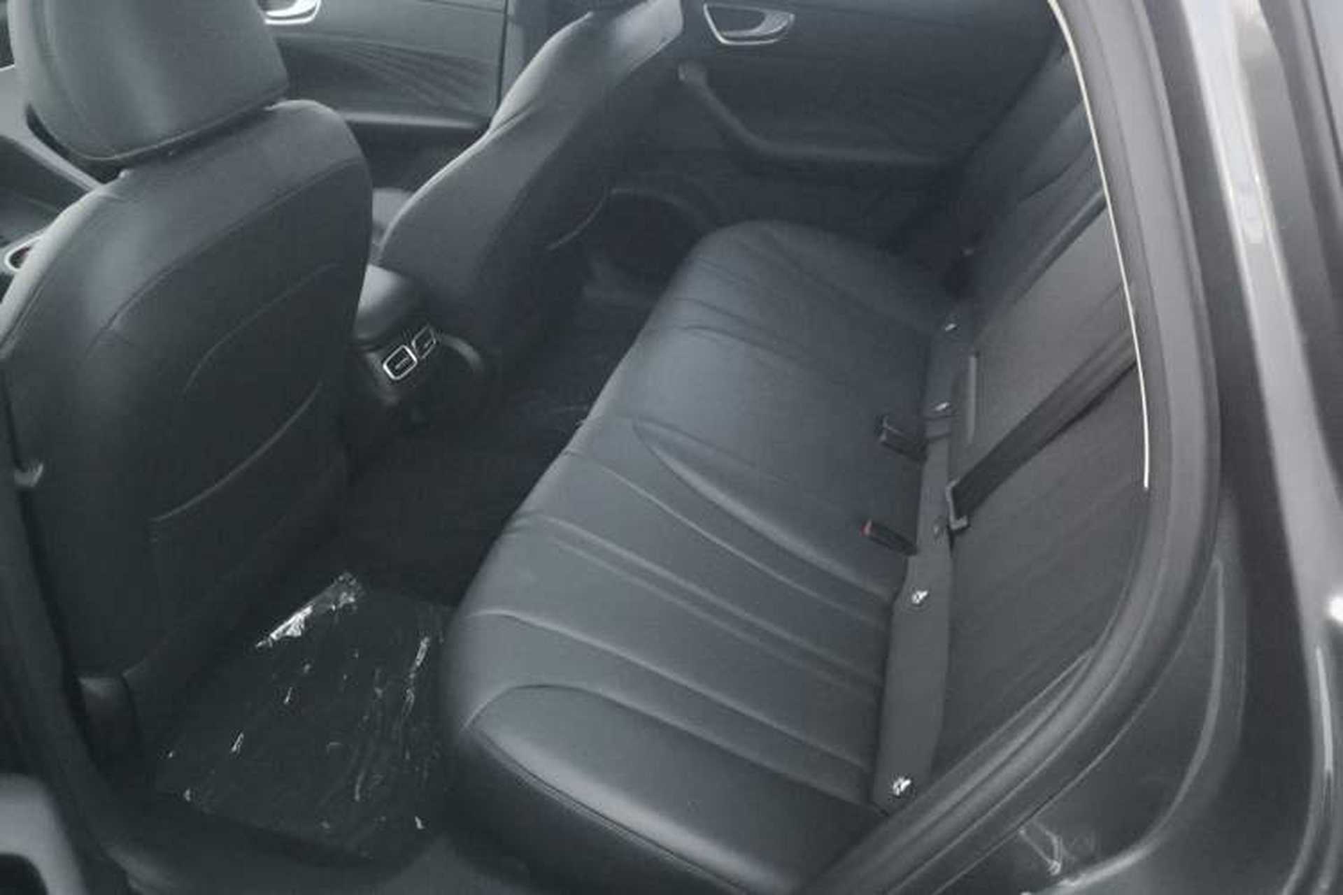 Used Roewe D7 2025 DMH 125km World Champion Edition Left Rear Seat