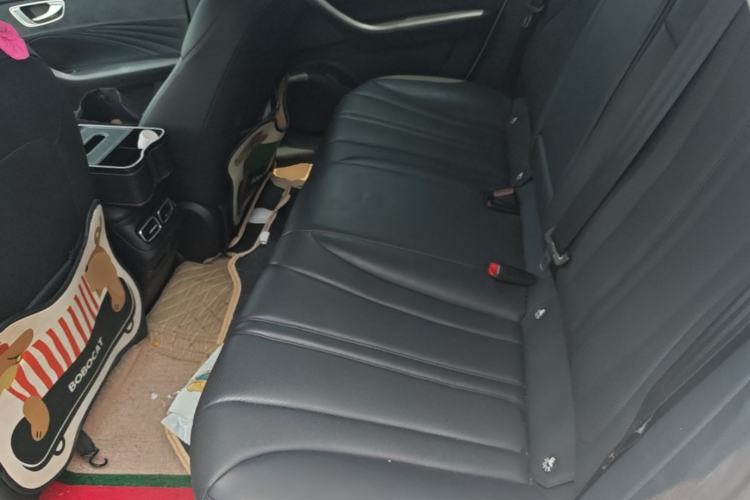 Used Roewe D7 2025 EV 510km Rear-Drive Navigation Edition Left Rear Seat
