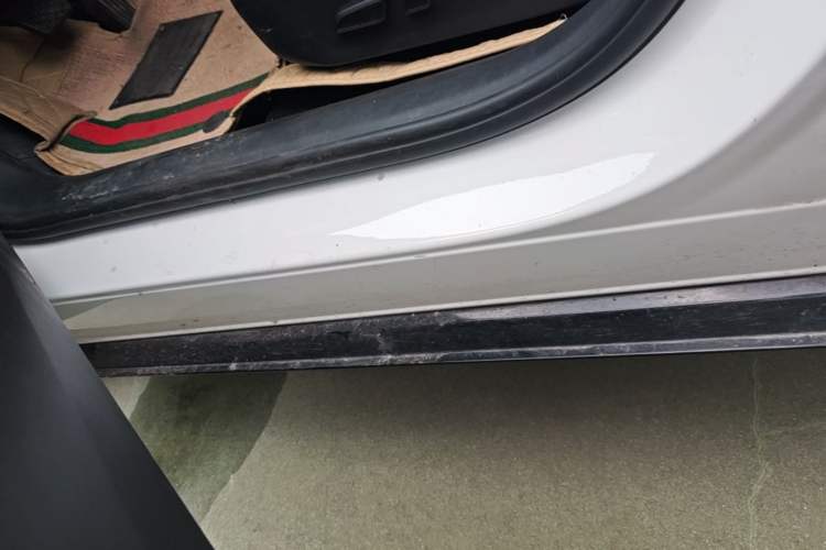 Used Roewe D7 2025 EV 510km Rear-Drive Navigation Edition Left Side Sill
