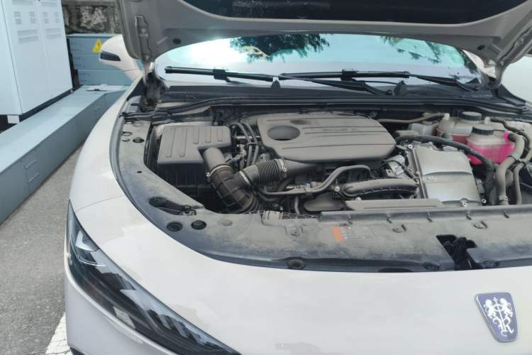 Used Roewe D7 2025 DMH 125km World Champion Edition Engine Bay Right