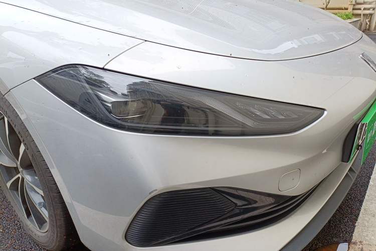 Used Roewe D7 2025 DMH 125km World Champion Edition Right Front Headlight