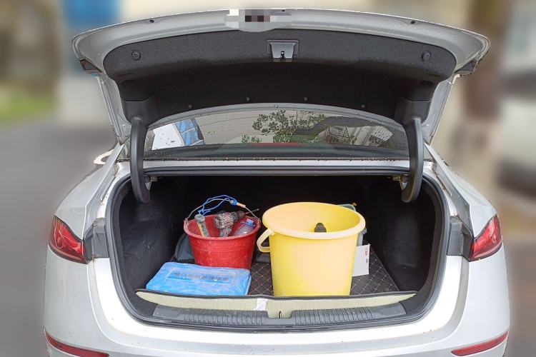 Used Roewe D7 2025 DMH 125km World Champion Edition Trunk