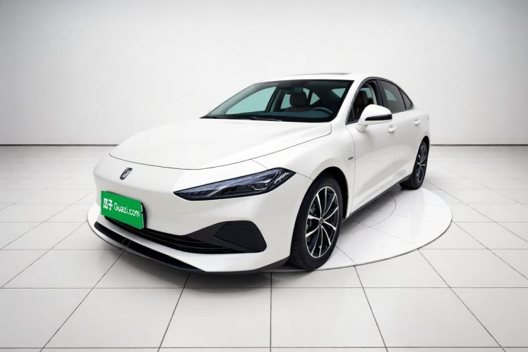 Used Roewe D7 2025 DMH 125km World Champion Edition Guazi used car, China used car export, Used car for sale, Used  cars, Cheapest cars for sale