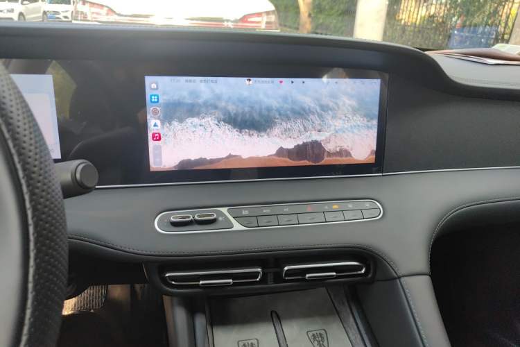 Used Roewe D7 2025 DMH 125km World Champion Edition Audio And AC Panel