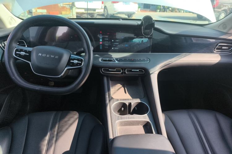 Used Roewe D7 2025 DMH 125km World Champion Edition Center Console
