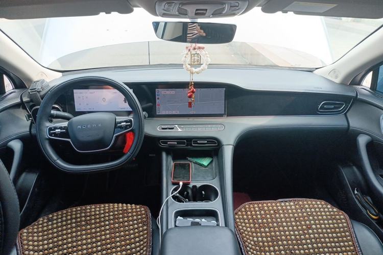 Used Roewe D7 2025 DMH 125km World Champion Edition Center Console