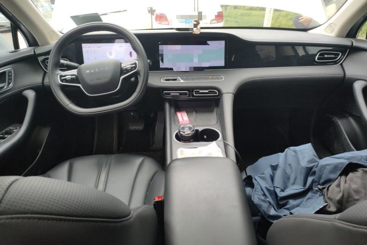 Used Roewe D7 2025 DMH 125km World Champion Edition Center Console