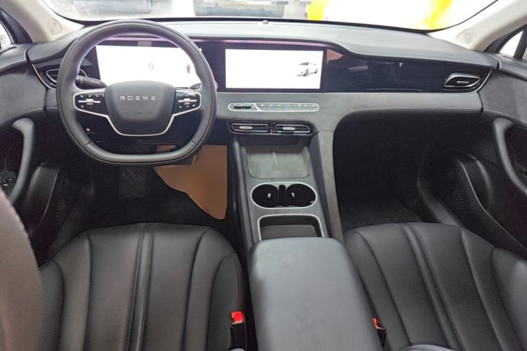 Used Roewe D7 2025 DMH 125km World Champion Excellence Edition Center Console