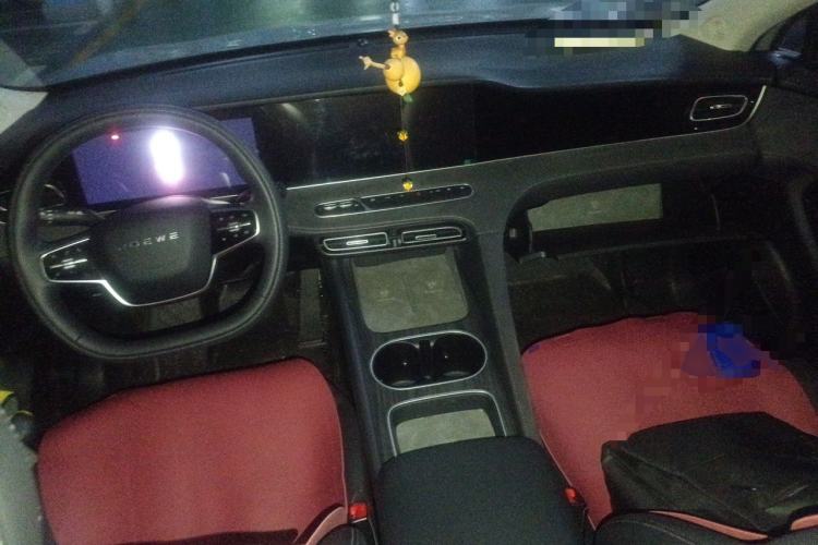 Used Roewe D7 2025 DMH 125km World Champion Excellence Edition Center Console