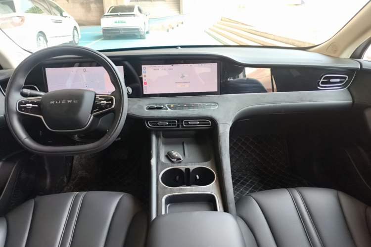Used Roewe D7 2025 DMH 125km World Champion Excellence Edition Center Console