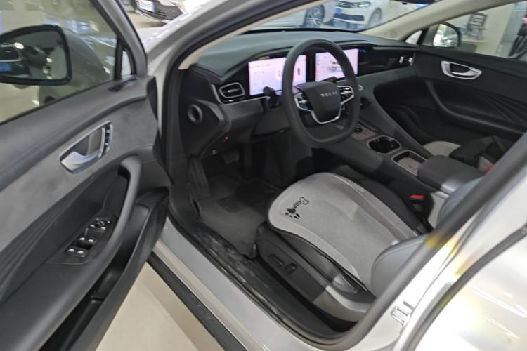 Used Roewe D7 2025 DMH 125km World Champion Excellence Edition Driver Seat
