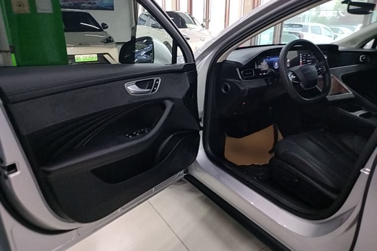 Used Roewe D7 2025 DMH 125km World Champion Excellence Edition Driver Seat