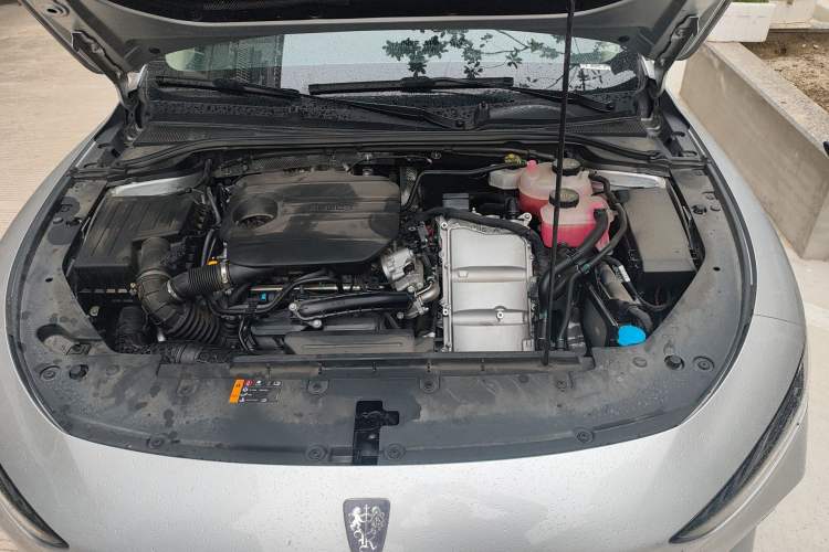 Used Roewe D7 2025 DMH 125km World Champion Edition Engine Bay