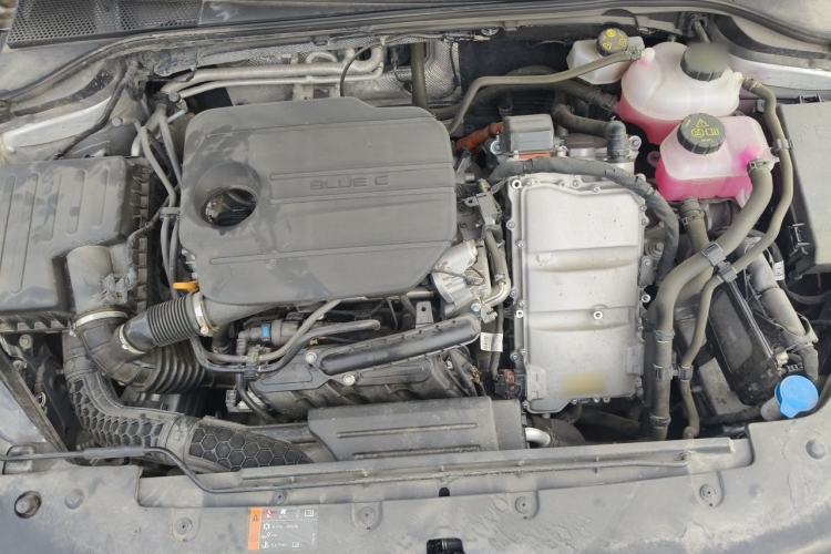 Used Roewe D7 2025 DMH 125km World Champion Edition Engine Bay
