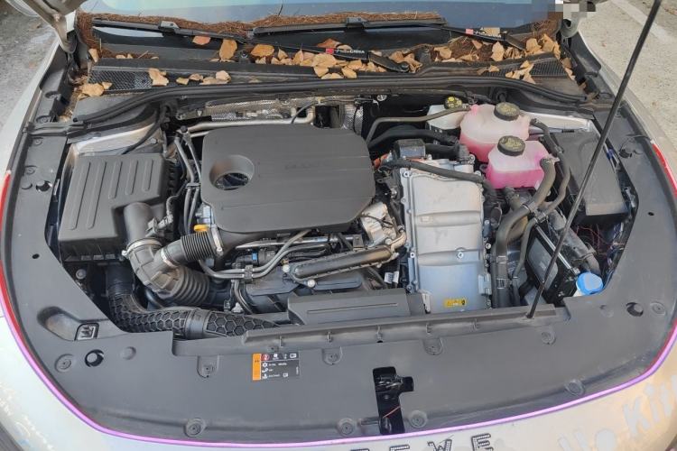 Used Roewe D7 2025 DMH 125km World Champion Excellence Edition Engine Bay