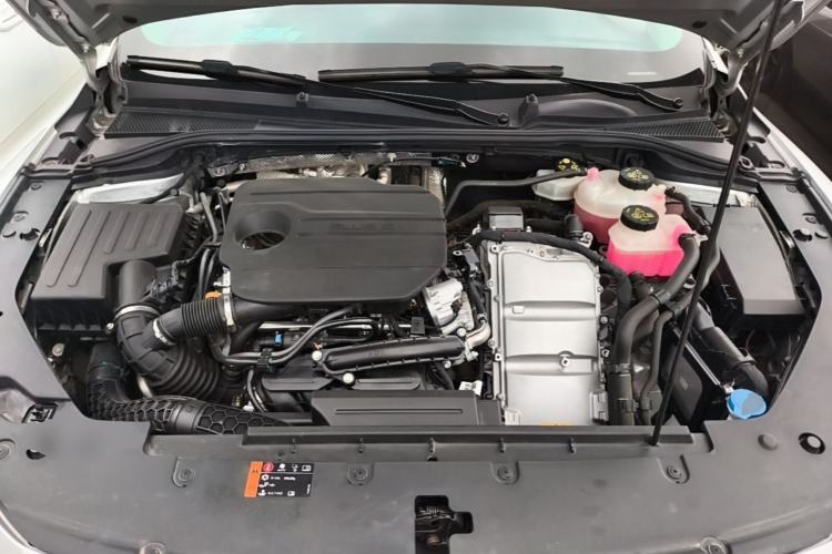 Used Roewe D7 2025 DMH 125km World Champion Edition Engine Bay