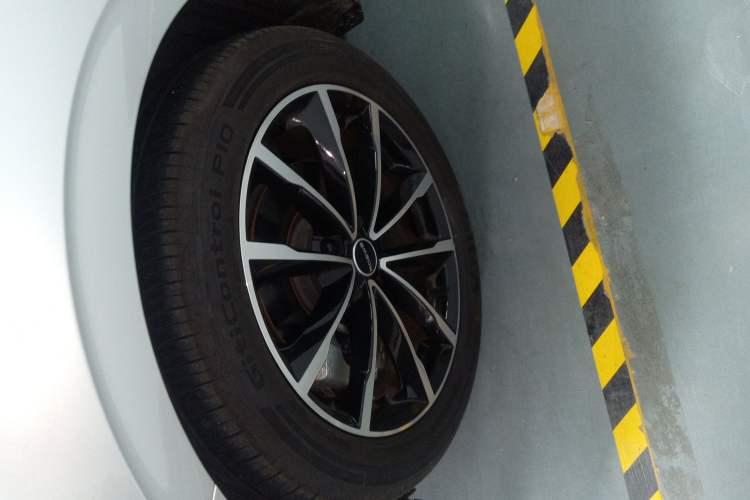 Used Roewe D7 2025 DMH 125km World Champion Edition Exterior 4