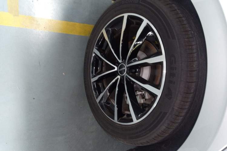 Used Roewe D7 2025 DMH 125km World Champion Edition Exterior 5
