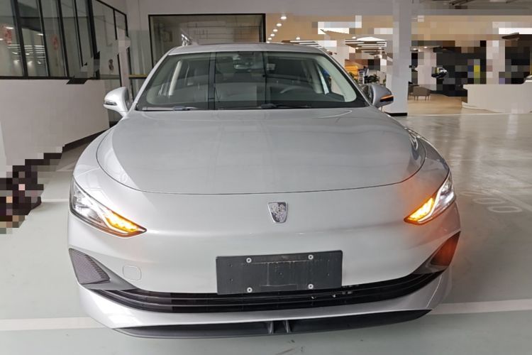 Used Roewe D7 2025 DMH 125km World Champion Edition Front