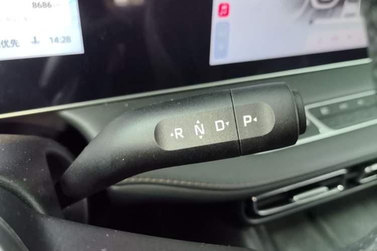 Used Roewe D7 2025 DMH 125km World Champion Edition Gear Lever