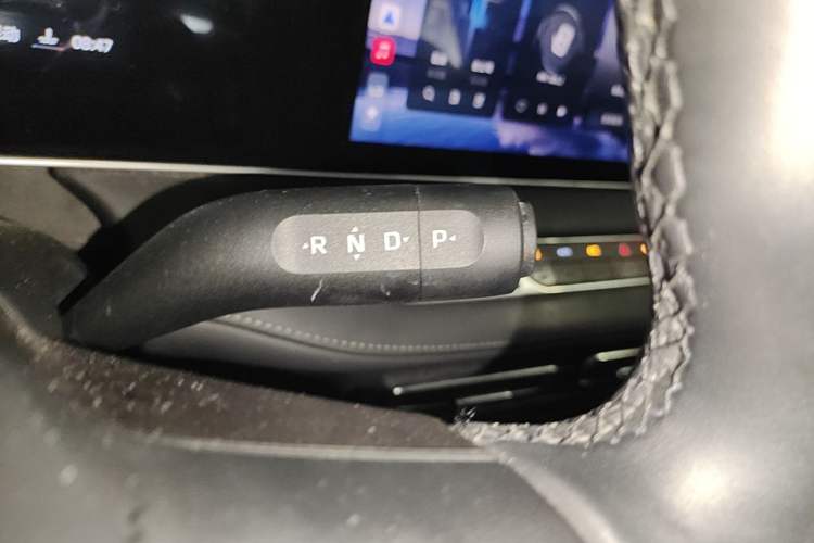 Used Roewe D7 2025 DMH 125km World Champion Edition Gear Lever