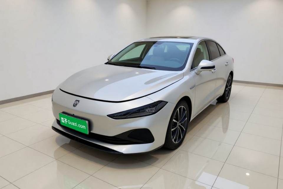 Roewe D7 2025