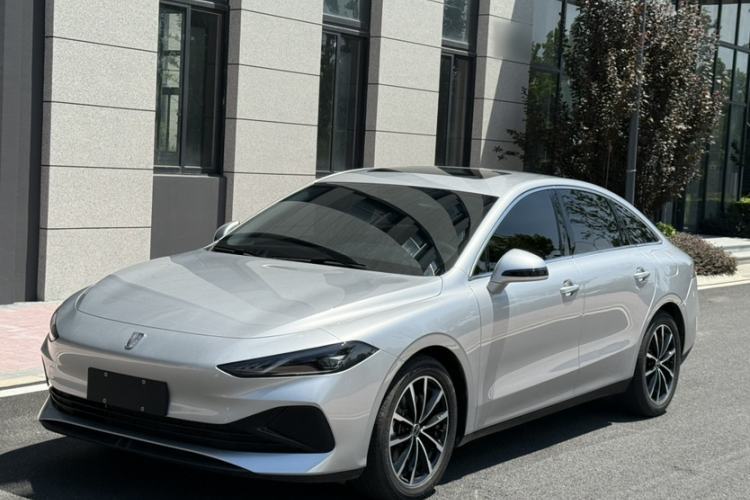 Roewe D7 2025 DMH 125km World Champion Edition مستعملة Guazi used car, China used car export, Used car for sale, Used  cars, Cheapest cars for sale