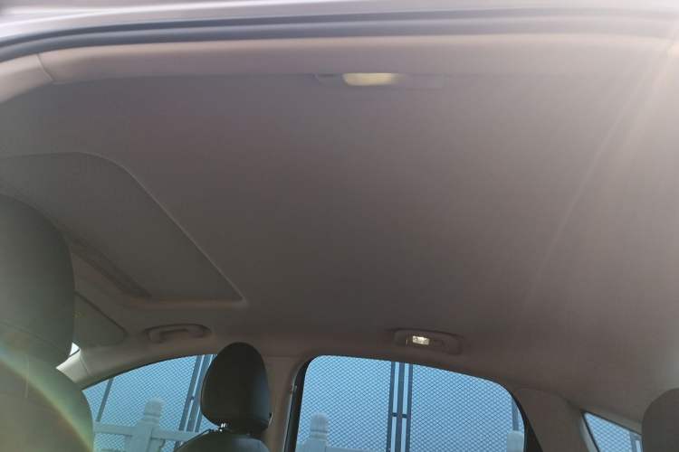 Used Roewe D7 2025 DMH 125km World Champion Edition Headliner